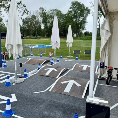 Führerschein-Parcours im Village | Bild: Privat