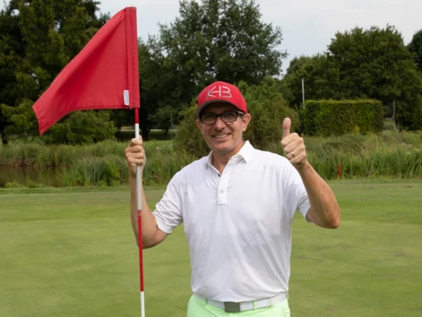 Sportfotograf "KHB" Karl-Heinz Beggel ist selbst ein sehr guter Golfer