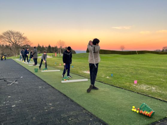 Sonnenuntergang auf der Jakobsberger Driving Range | Bild: Privat