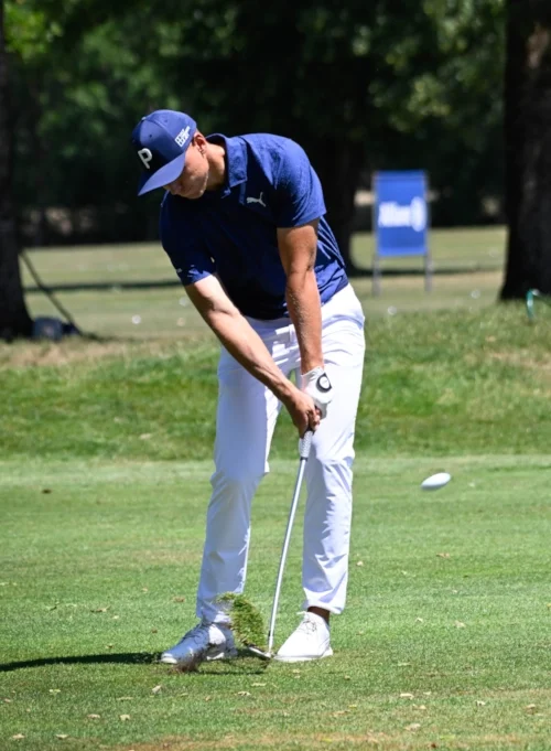 Matti Schmid auf dem Fairway bei der 37. BMW International Open 2026 | Foto: Jan-Felix S. Matti Schmid auf dem Fairway bei der 37. BMW International Open 2026 | Foto: Jan-Felix S.